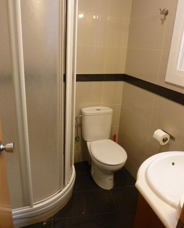 Double Room with Private Bathroom,1167282270:JPEG